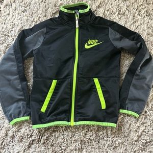 Kids Nike zip up